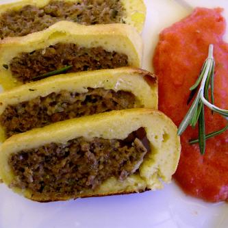 Gef&uuml;llter Kartoffelstrudel